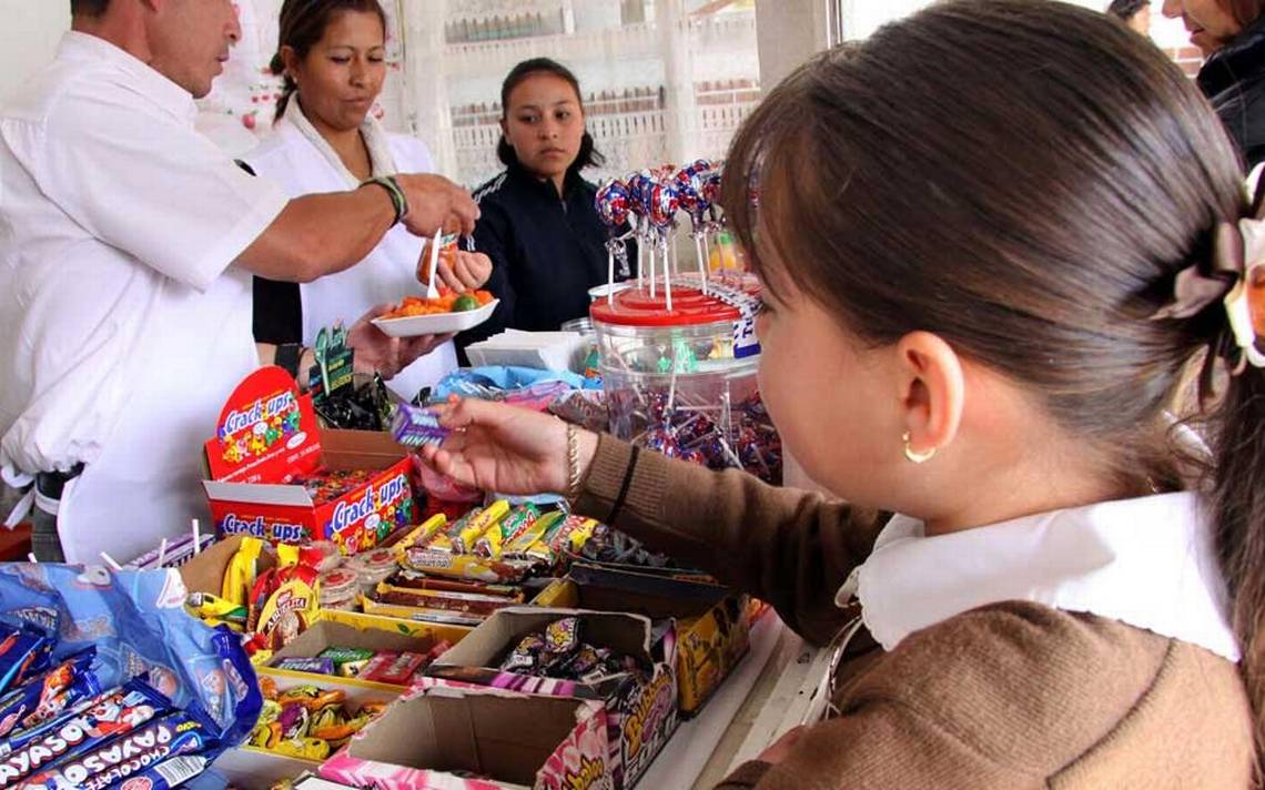 Comida chatarra en escuelas