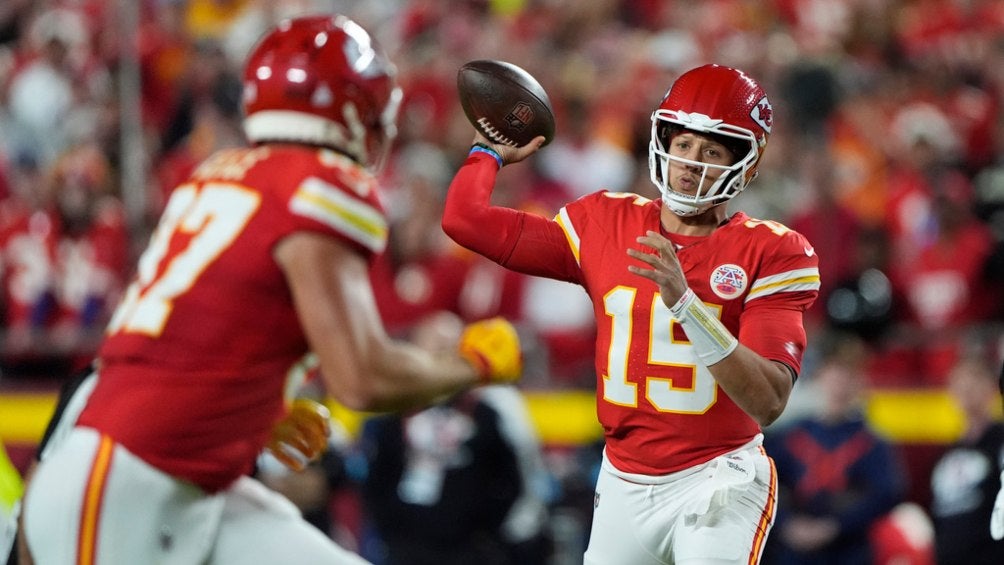 Chiefs tiene récord de 5-0 