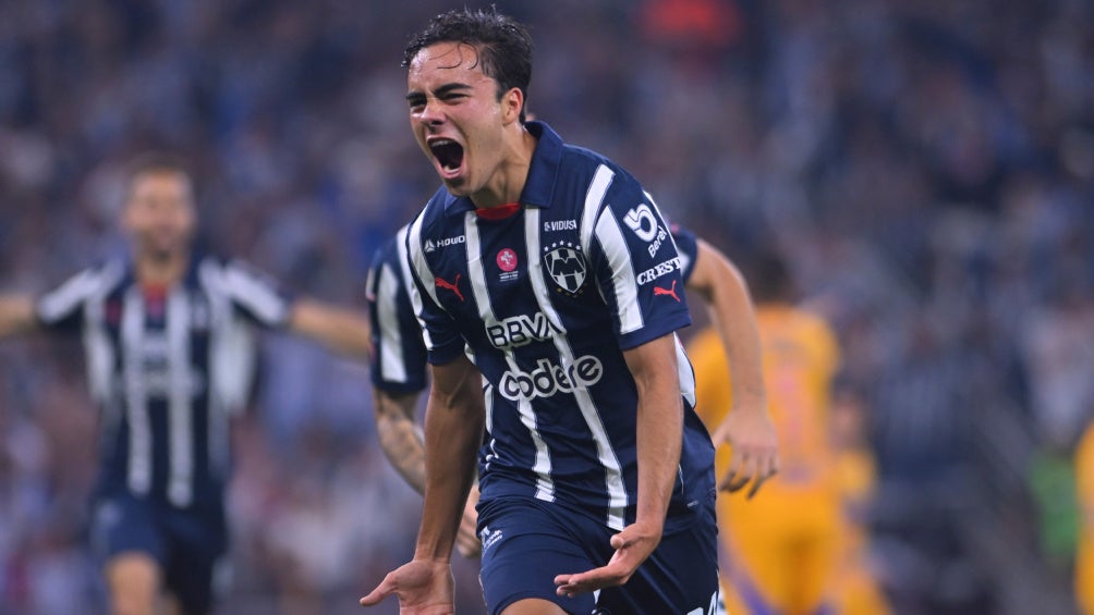 Is Iker Fimbres the young Rayados star who scored twice before Tigres?