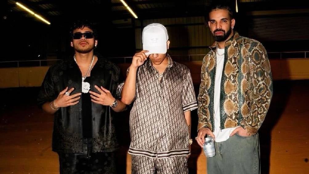 Drake sorprendió a sus fans al incursionar en los corridos tumbados. 