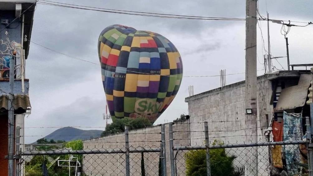 Los pilotos tuvieron que aterrizar de emergencia en el EDOMEX. 