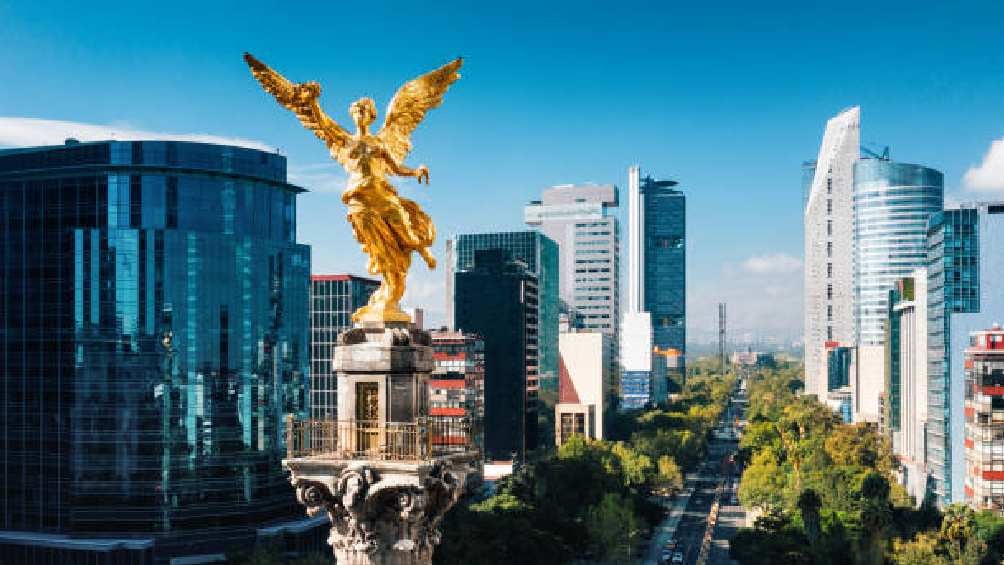 Por fortuna el Ángel de la Independencia está sano y salvo. 