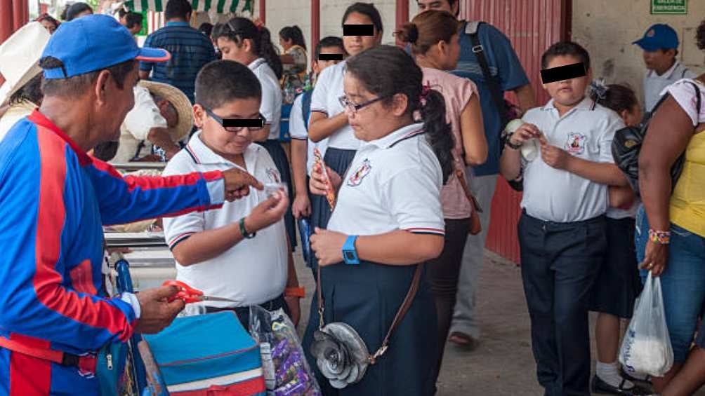 Aquellos alimentos con enorme cantidad de azucares ya no estarán permitidos. 