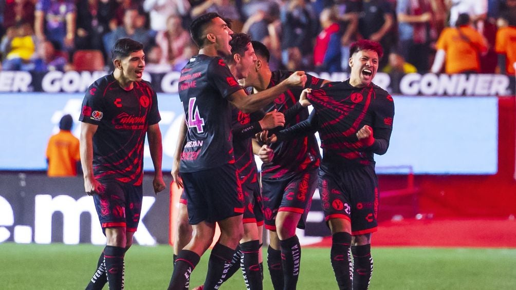 Xolos festeja uno de sus goles