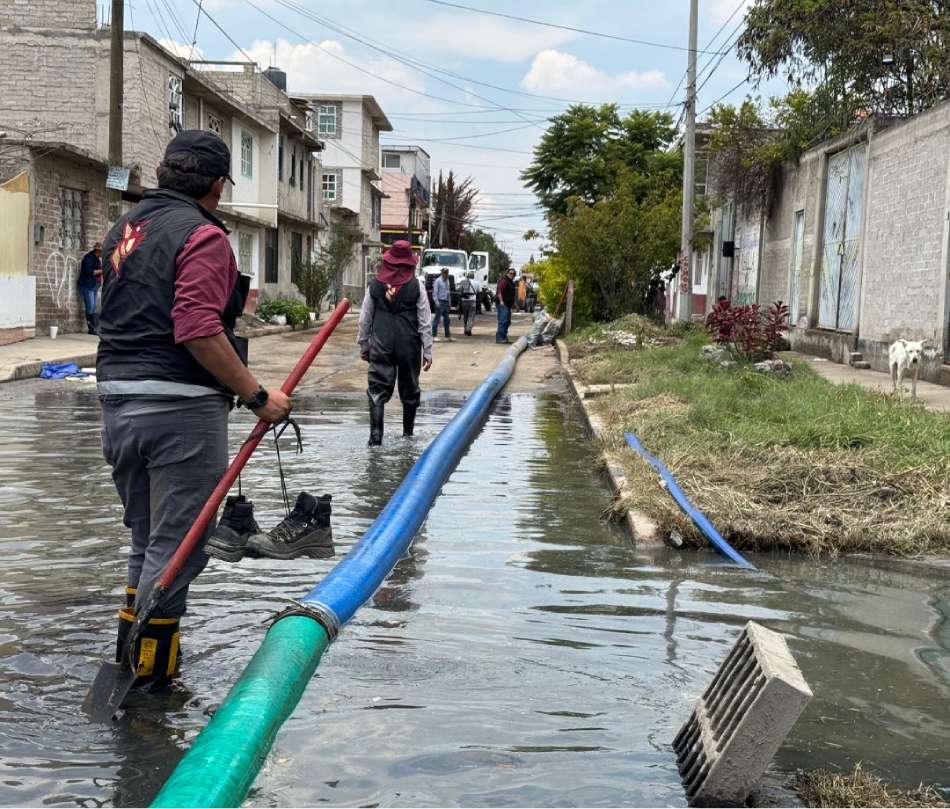 Una fuga es la culpable para que se realice el corte de agua.