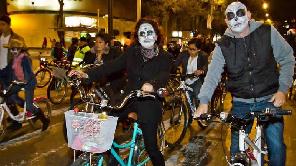 El Paseo Nocturno en Bici por la CDMX se llevará a cabo el próximo 26 de octubre.  