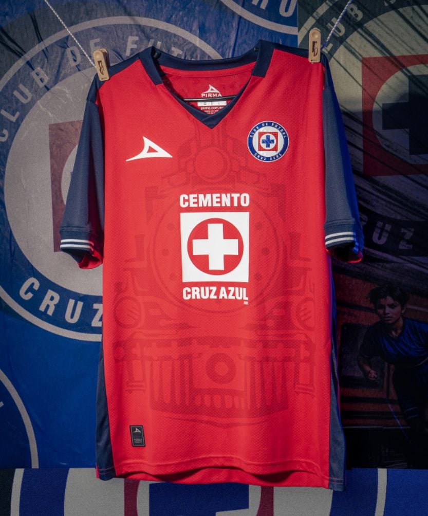 Uniforme color rojo de Cruz Azul