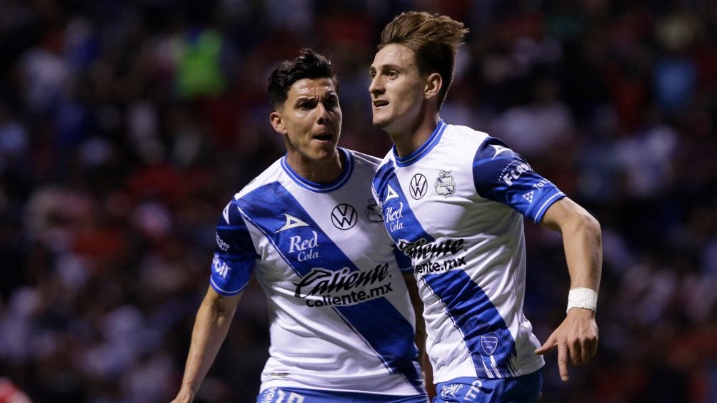 Waller celebra su único gol con Puebla