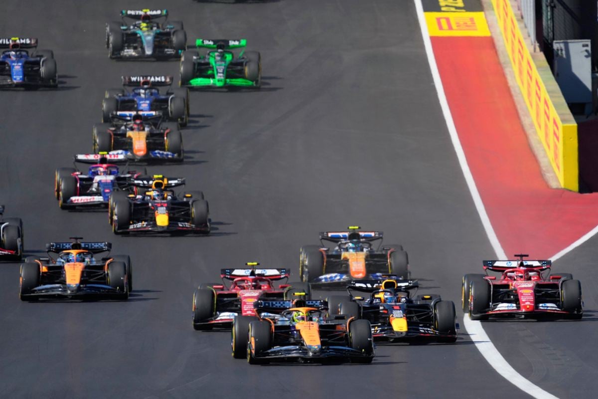 Por la sanción, Norris perdió el tercer lugar ante Verstappen en Austin