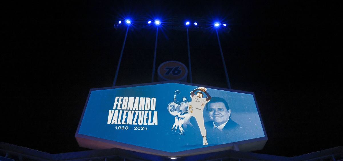 Fernando Valenzuela es conmemorado 