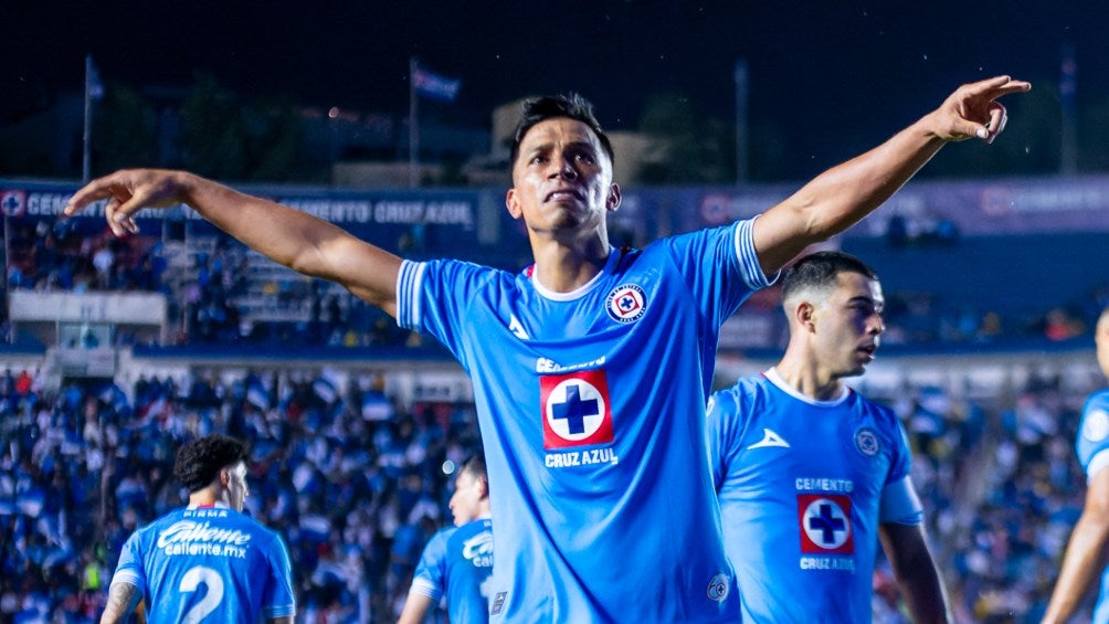 ¡Talismán! Ángel Sepúlveda responde con goles los minutos que tiene en Cruz Azul