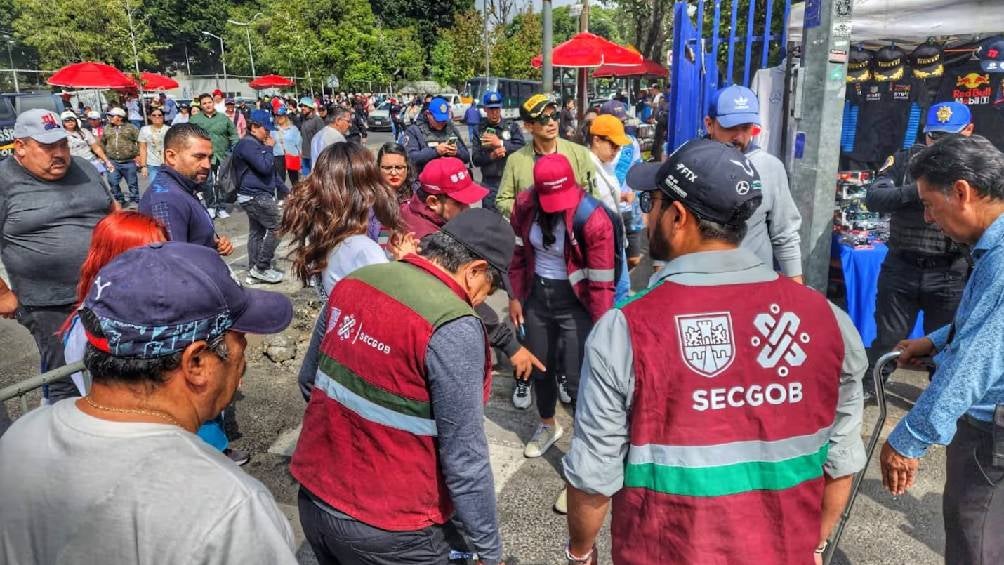 Se realizó un operativo en el Viaducto Río de la Piedad para controlar el estacionamiento prohibido, resultando en la remisión de seis motocicletas