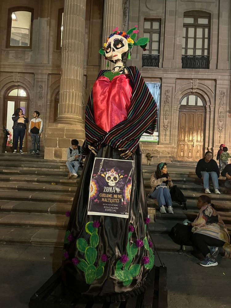 Yucatán y San Luis Potosí decidieron hacer puentes de Día de Muertos.