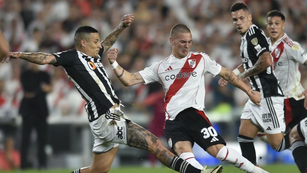 Mineiro eliminó a River Plate