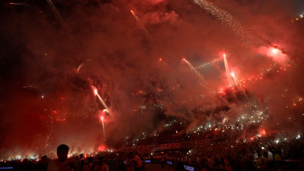 Recibimiento en el Monumental