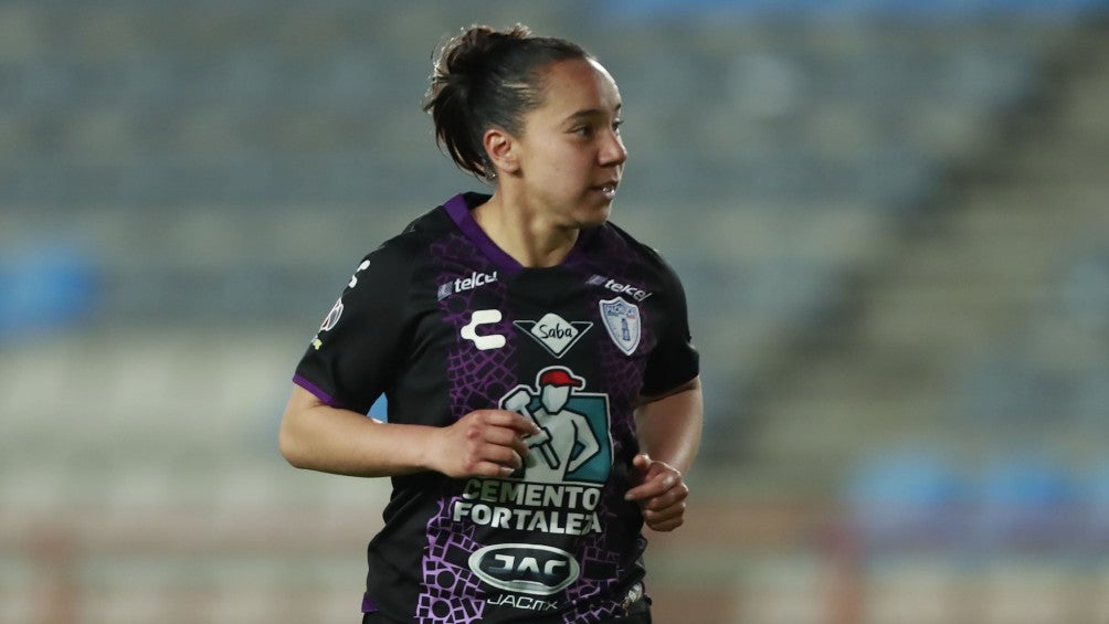 Charlyn Corral será reconocida 