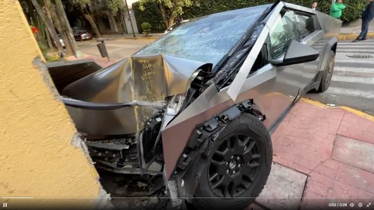 El accidente ocurrió en la colonia San Miguel Chapultepec.