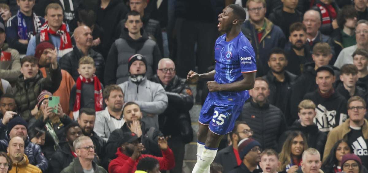 Chelsea empató en Old Trafford