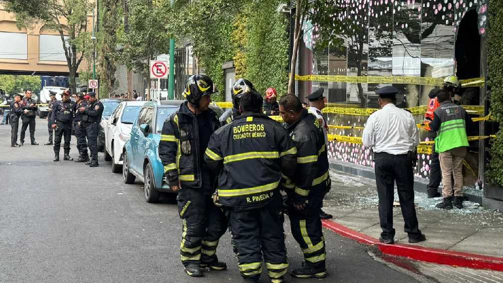 Fue necesaria la presencia de bomberos para controlar el incendio. 