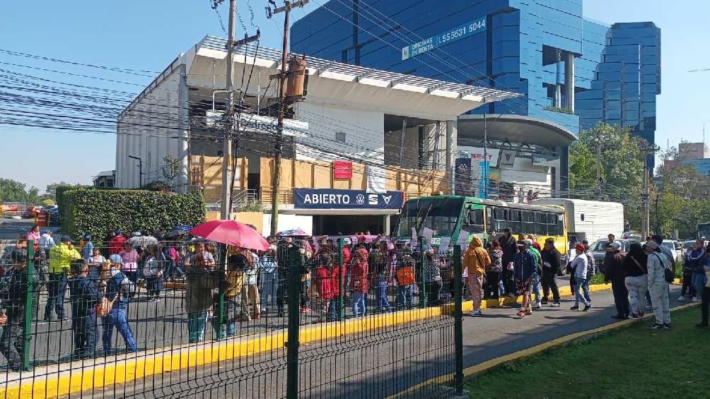 Los carriles centrales y laterales fueron los cerrados por los manifestantes. 