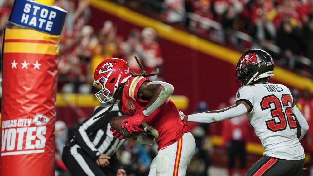 Hopkins ya anotó TD con Chiefs