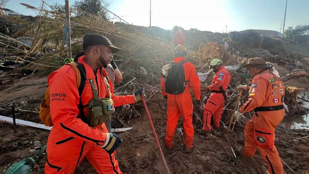 Los Tops Azteca tienen casi 40 años de experiencia en los trabajos de rescate. 