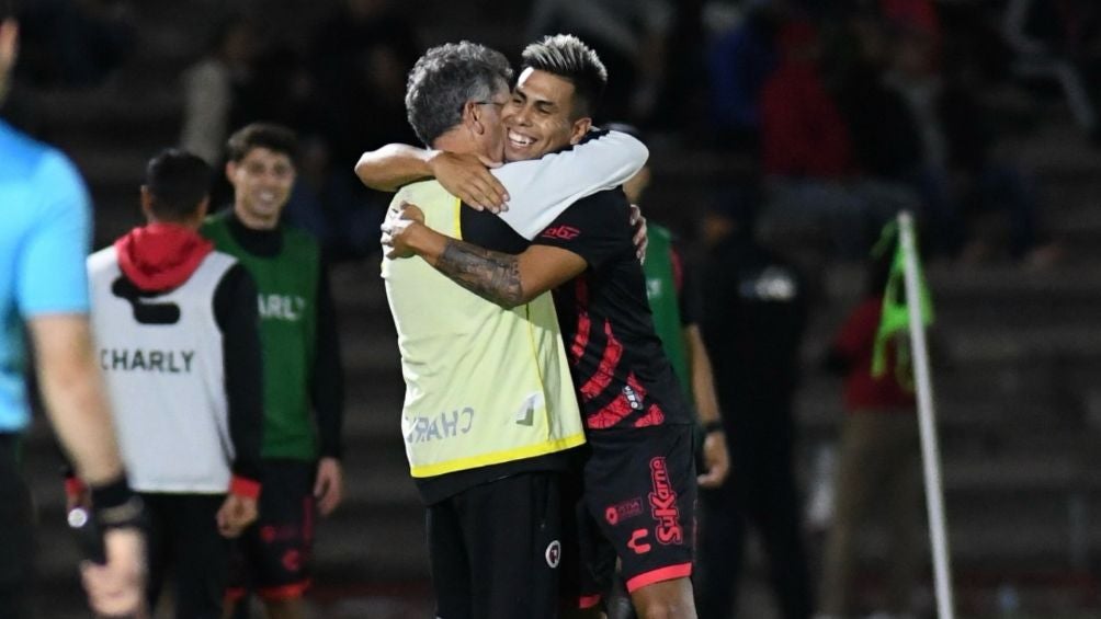 Álvarez celebró con Osorio