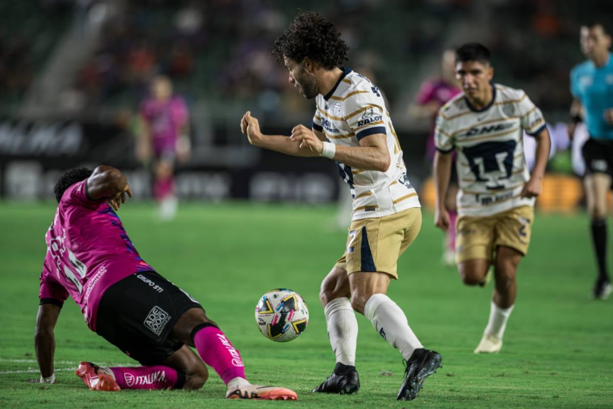 Los Pumas sufrieron para abrir el marcador en El Encanto