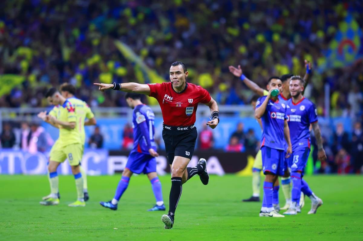 Un polémico penal definió el título azulcrema en el torneo pasado 