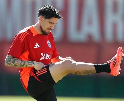 Diego Valdés con la Selección de Chile