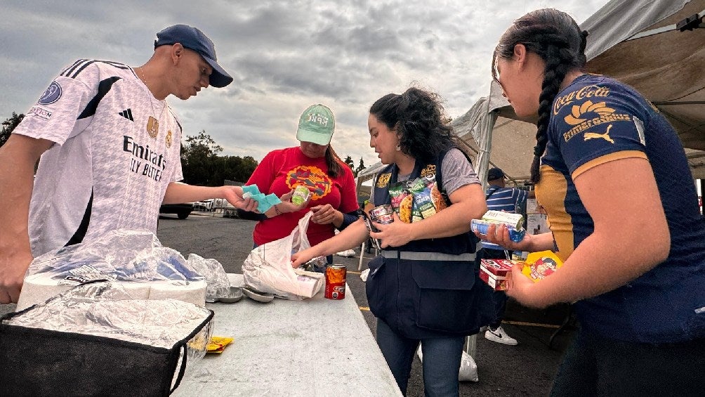 Los jóvenes podrían desayunar, comer y cenar a bajo costo.