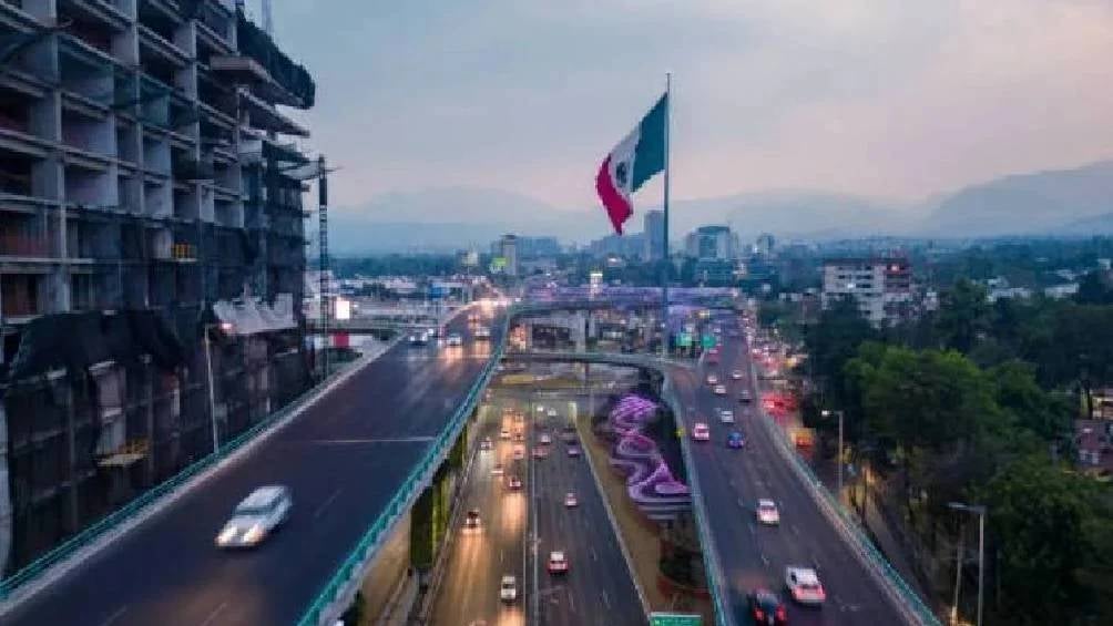 Hoy No Circula: ¿Qué autos NO circulan el viernes 15 de noviembre en CDMX y EDOMEX?