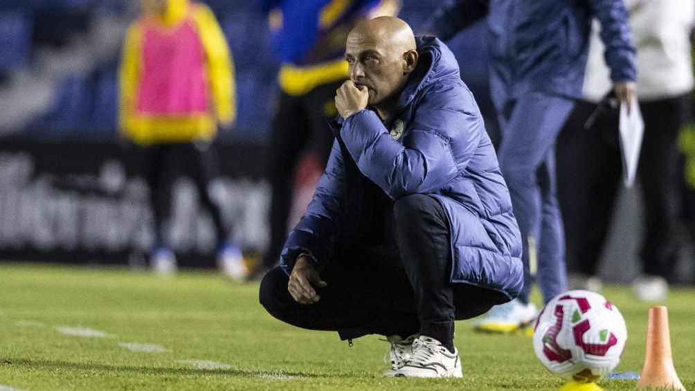 Ángel Villacampa en el duelo ante Tigres