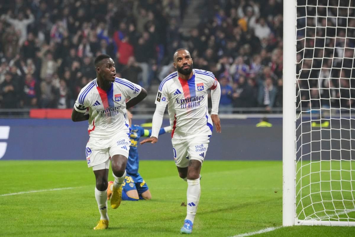 Lyon podría descender una vez que acabe la temporada