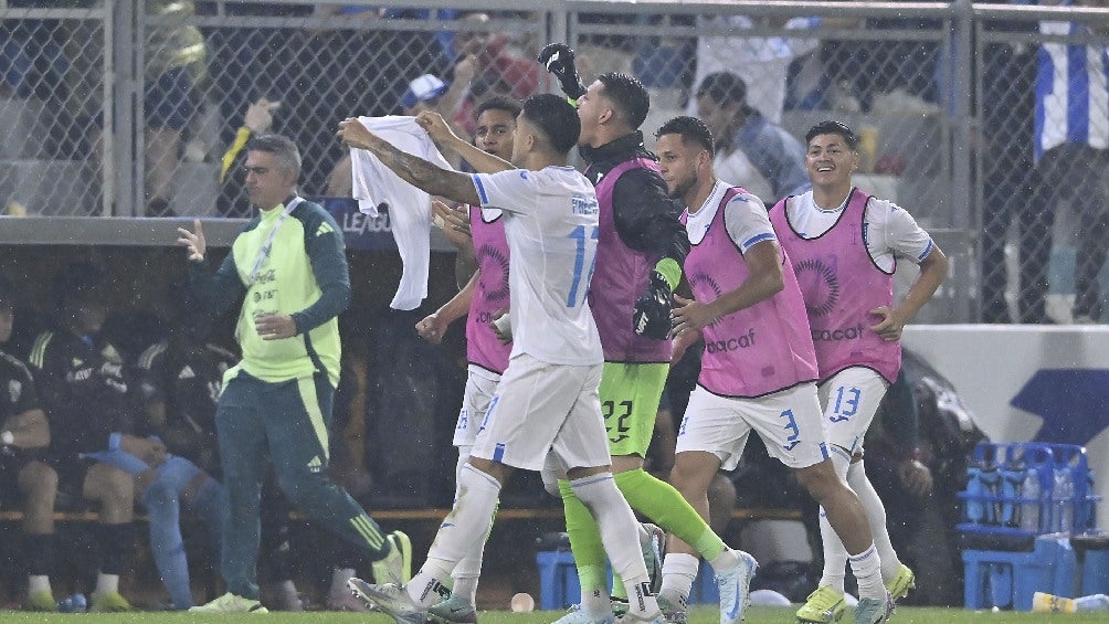 Honduras vence a México 