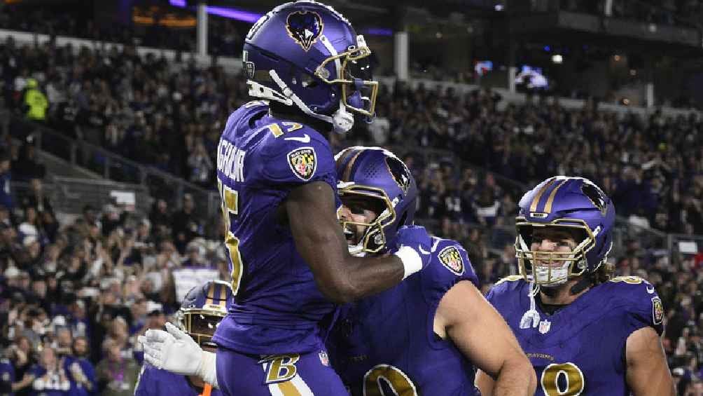 Ravens llegan enrachados