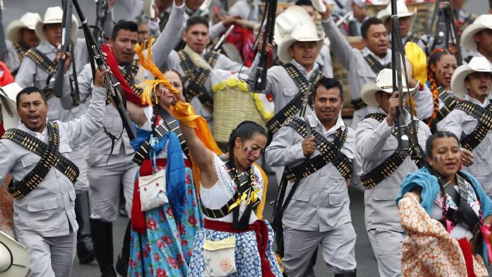 El Desfile de la Revolución Mexicana conmemora el 114 aniversario de la Revolución, celebrado el 20 de noviembre.