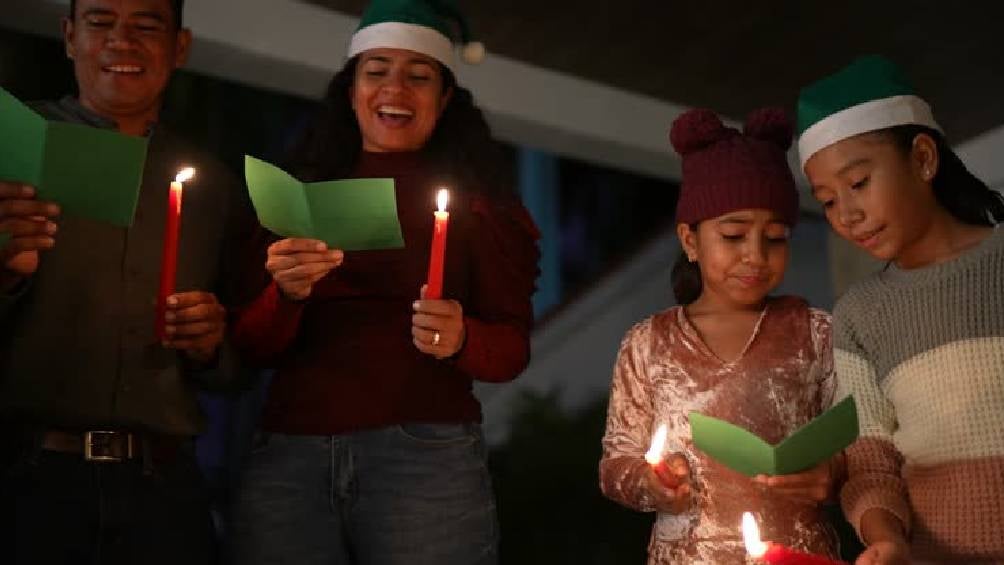 Las posadas son una tradición que simboliza el viaje de María y José en su búsqueda de un lugar para hospedarse antes del nacimiento de Jesús.