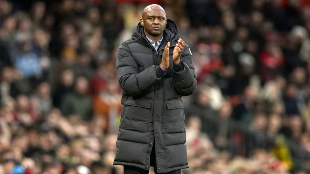 Vieira suena para dirigir al Genoa