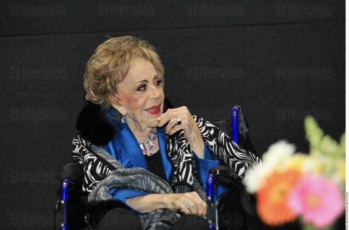 Silvia Pinal fue hospitalizada el día de ayer según reportes