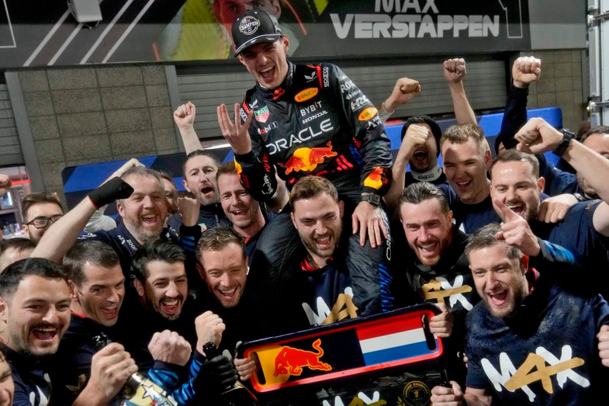 Pese al título de Verstappen, todavía hay varias cosas en disputa