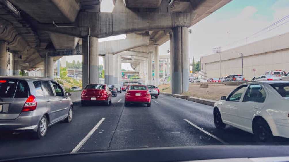 El Hoy No Circula aplica de lunes a sábado en todo el Valle de México. 