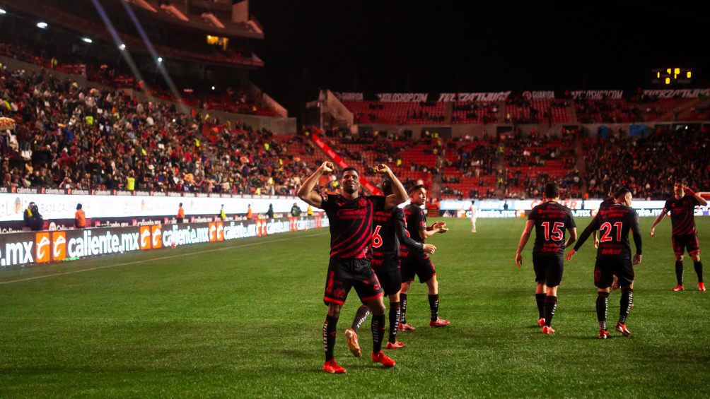 Xolos opened the marker al minuto 3