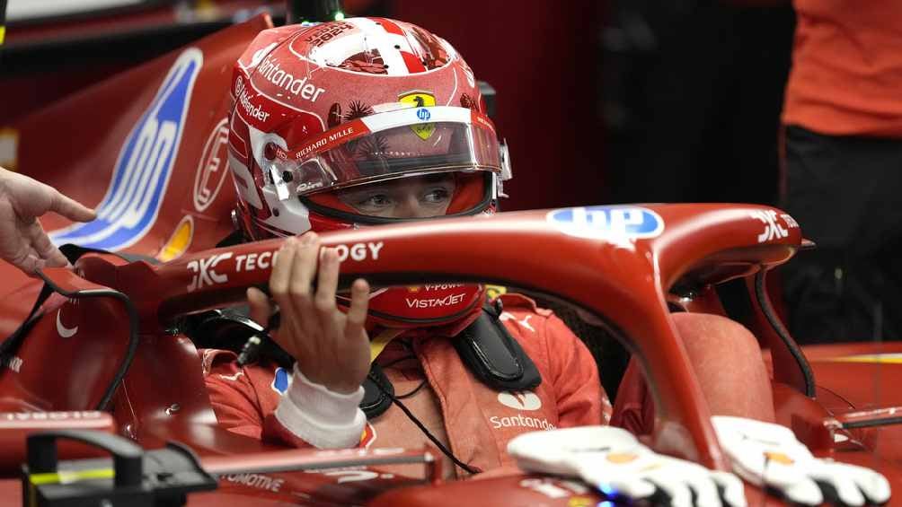 Ferrari le pisa los talones a McLaren