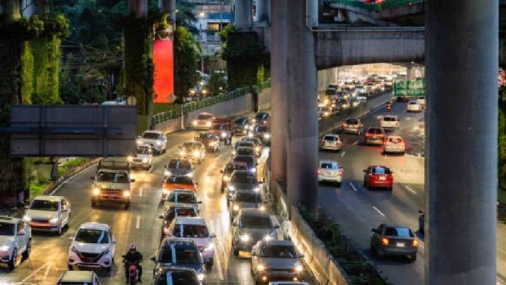 Hoy No Circula: ¿Qué autos NO circulan el martes 26 de noviembre en CDMX y EDOMEX?