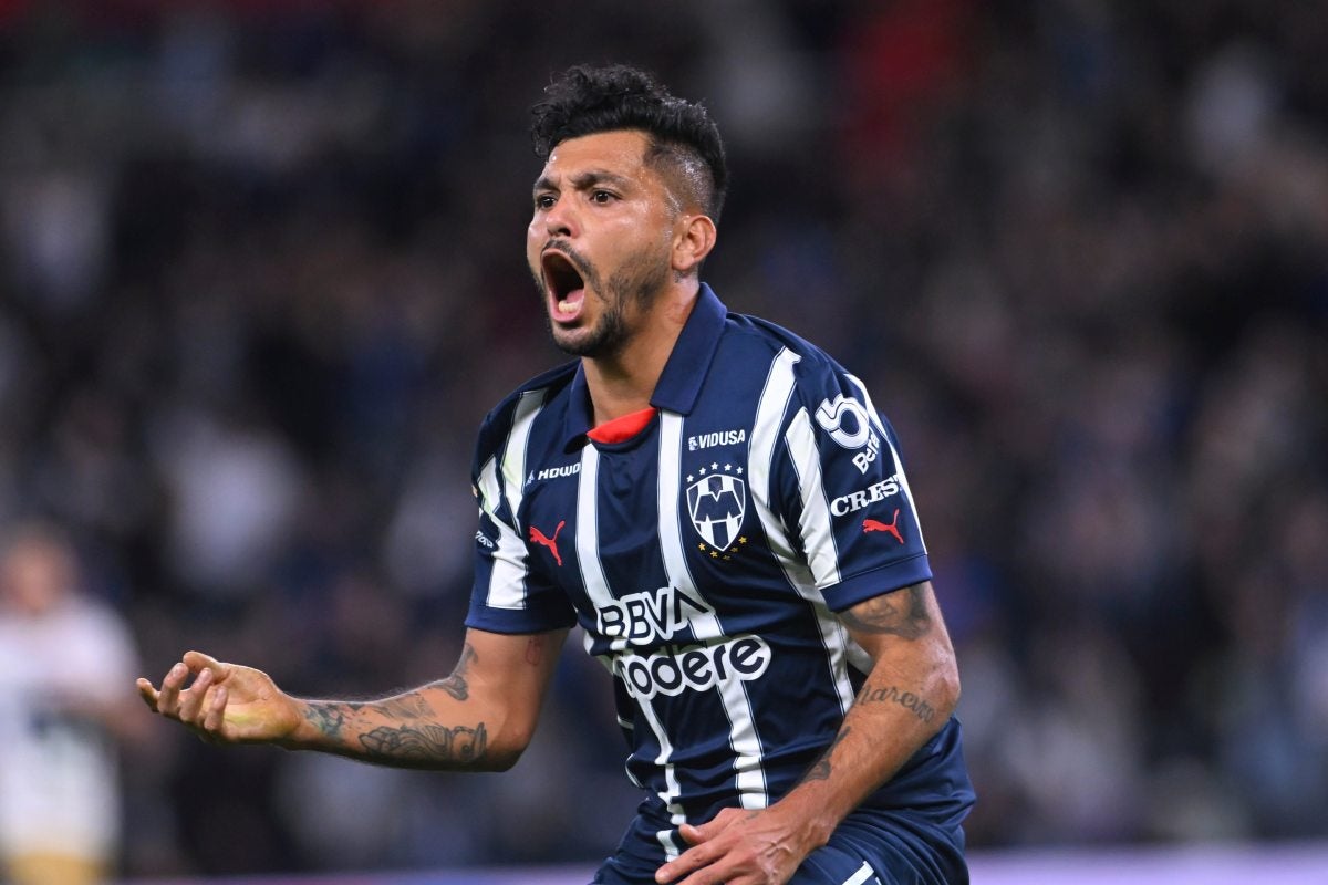 A Rayados le anularon un gol de forma polémica 