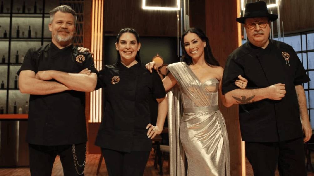 Zahie Téllez forma parte del programa de TV Azteca, MasterChef México. 