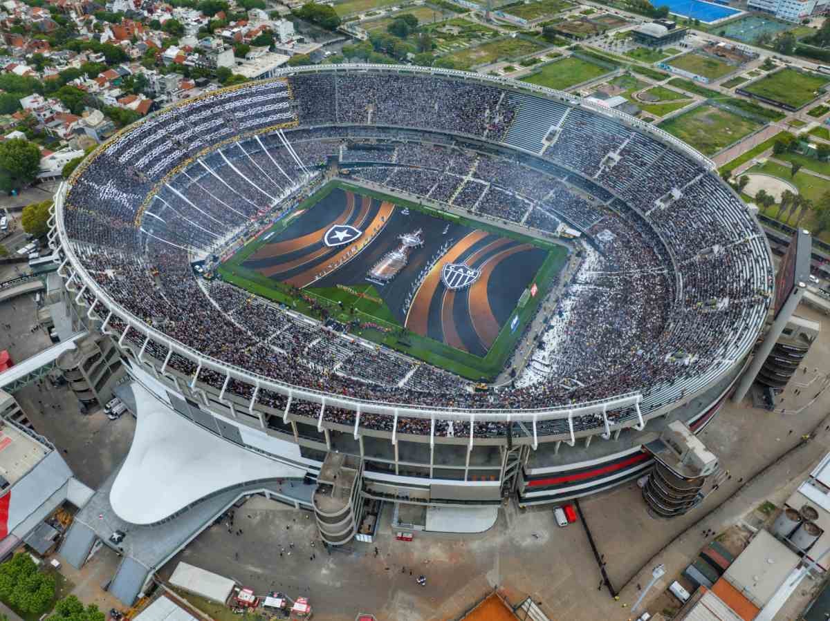 La Final en el Monumental tuvo una gran ceremonia 