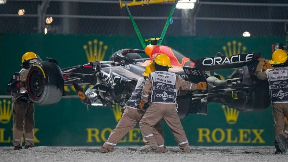 El mexicano dejaría su asiento en la F1