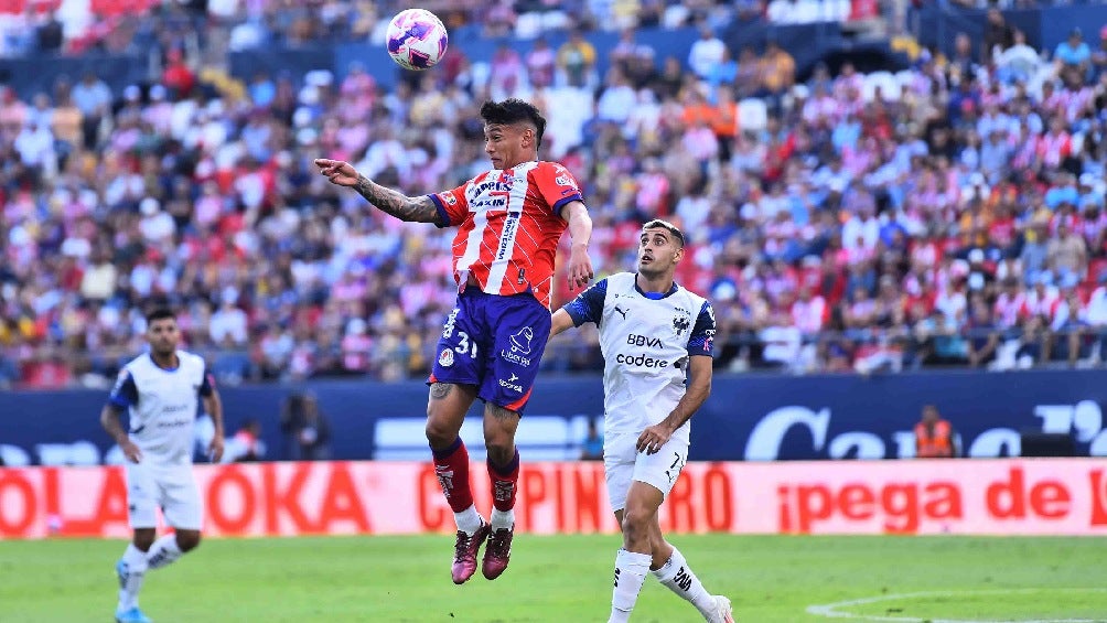 Plantillas de Rayados vs Atlético San Luis 